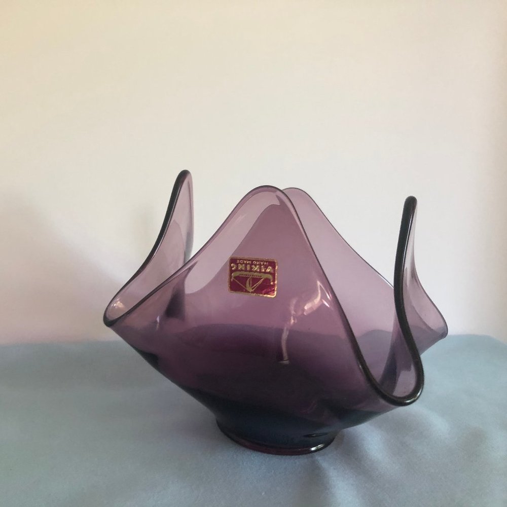 Viking Handkerchief Vase Bowl Art Glass